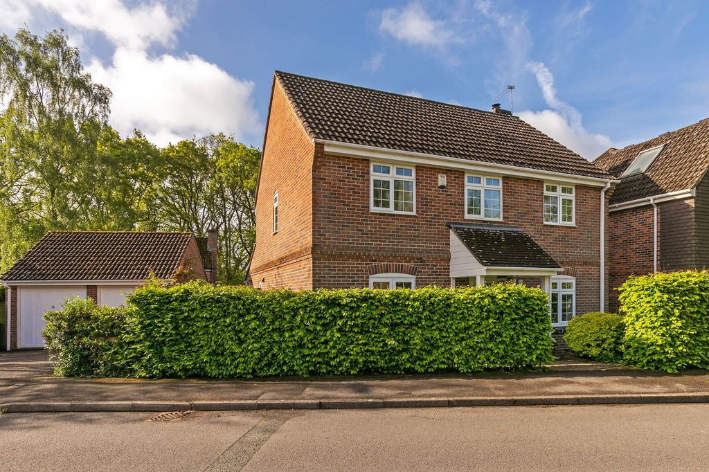 Property photo 1 of 13