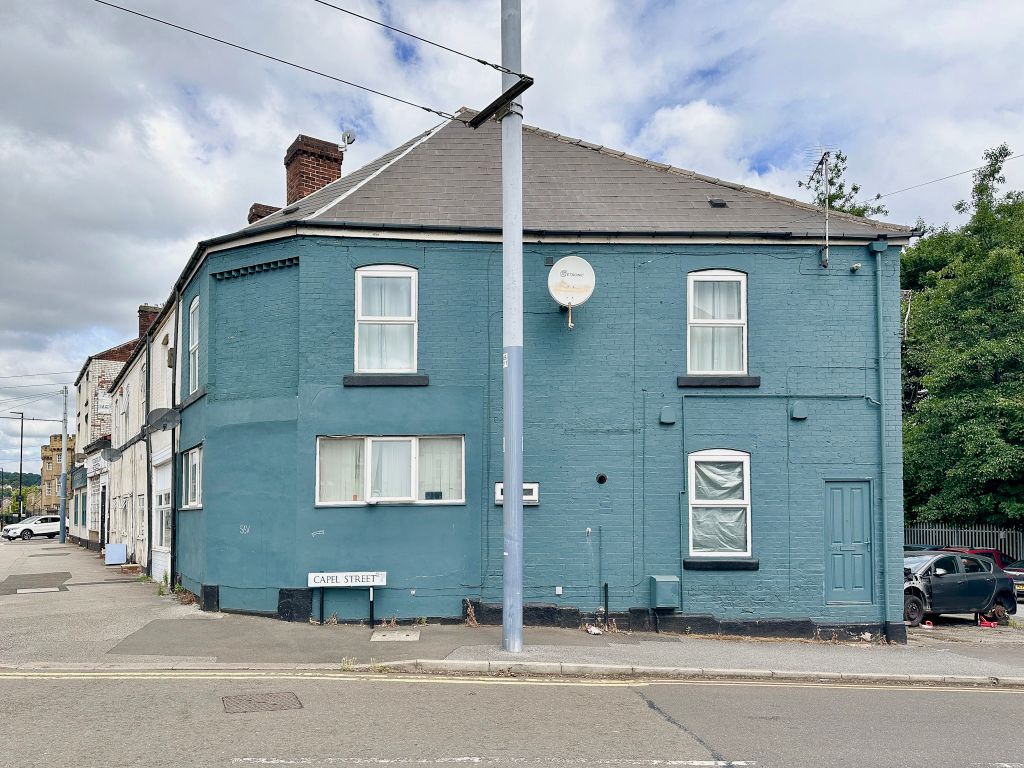 Property photo 1 of 8