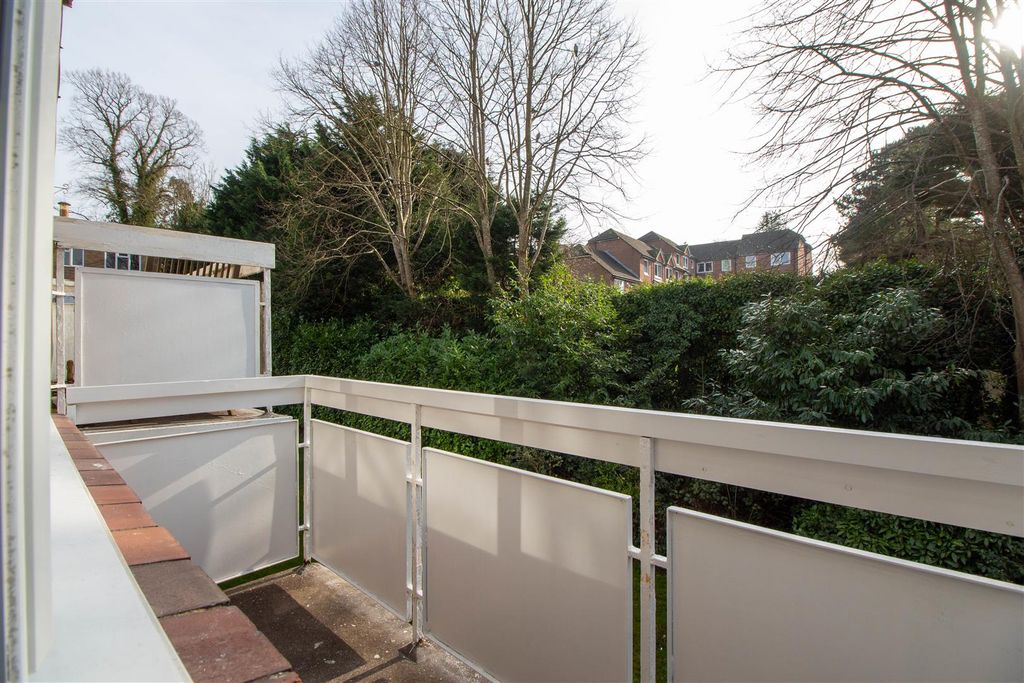 Property photo 3 of 7
