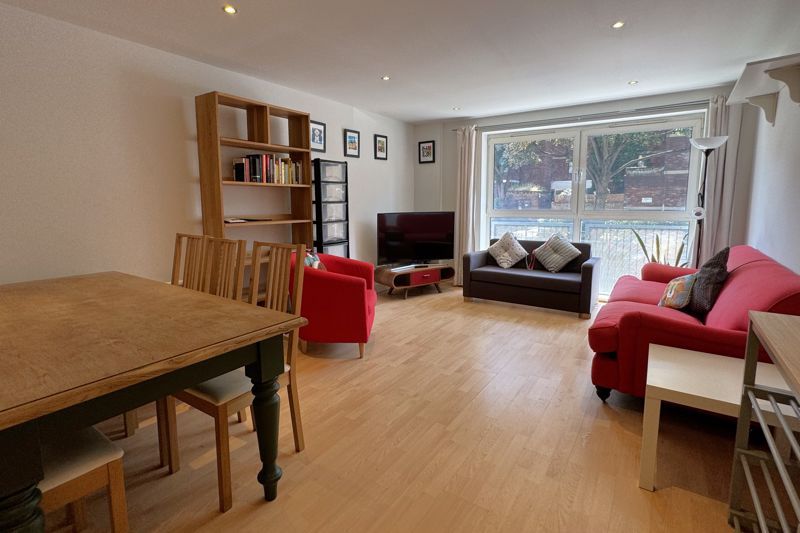 Property photo 1 of 10 Photo 12