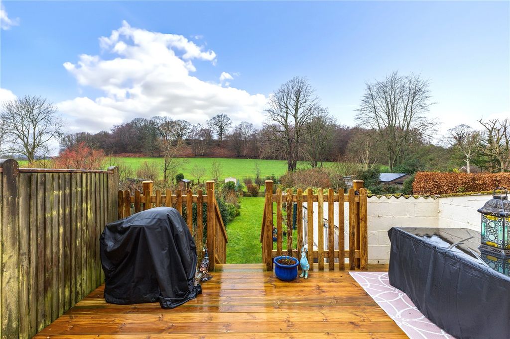 Property photo 2 of 17 Picture No. 09