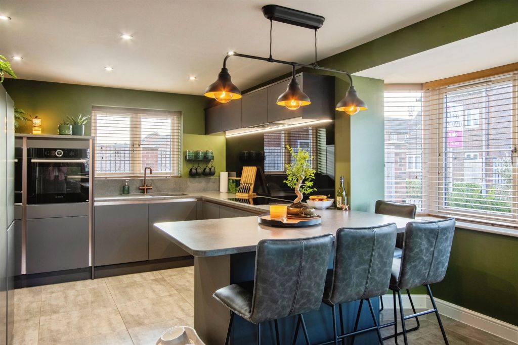 Property photo 3 of 18