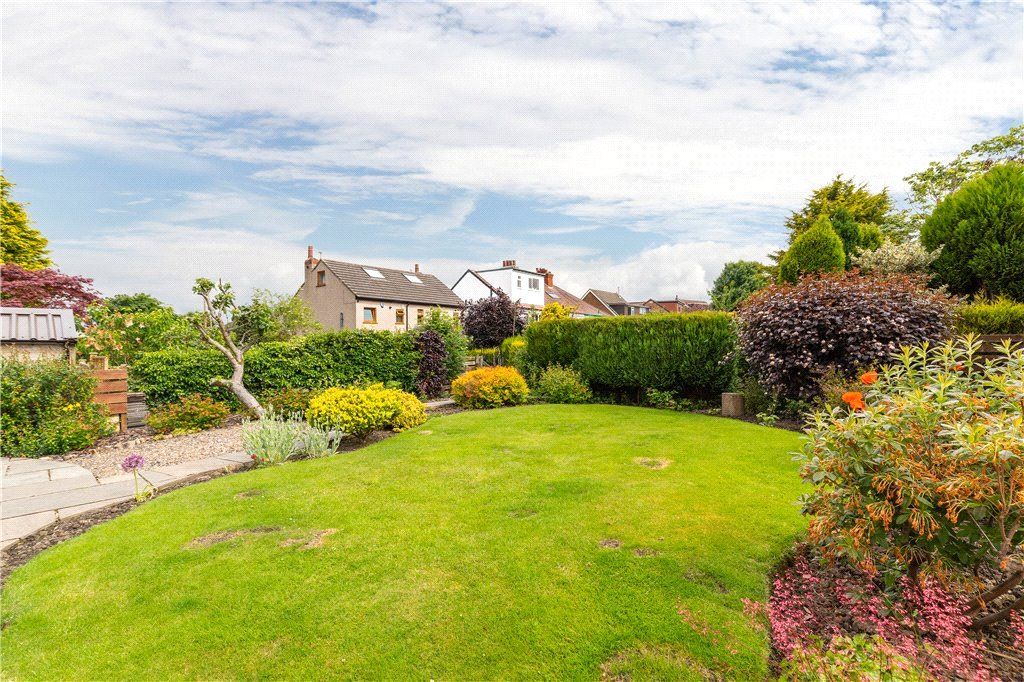 Property photo 2 of 22 Garden