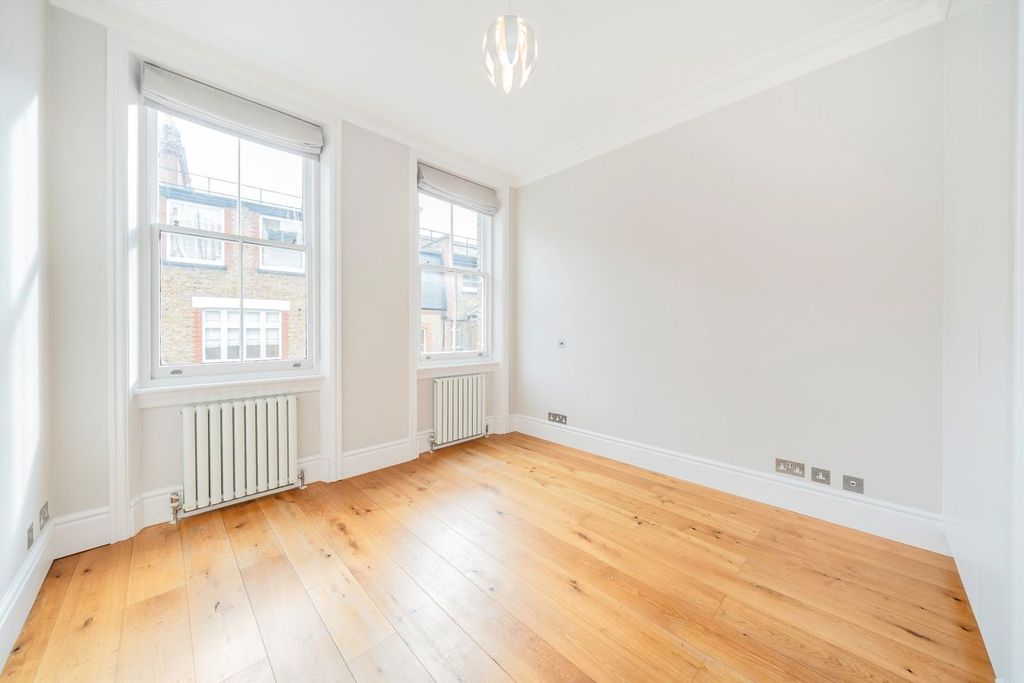 Property photo 3 of 6