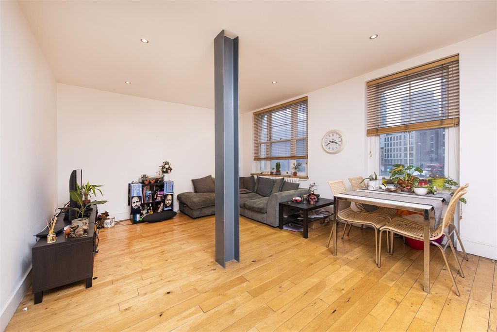 Property photo 3 of 6 P (1).Jpg