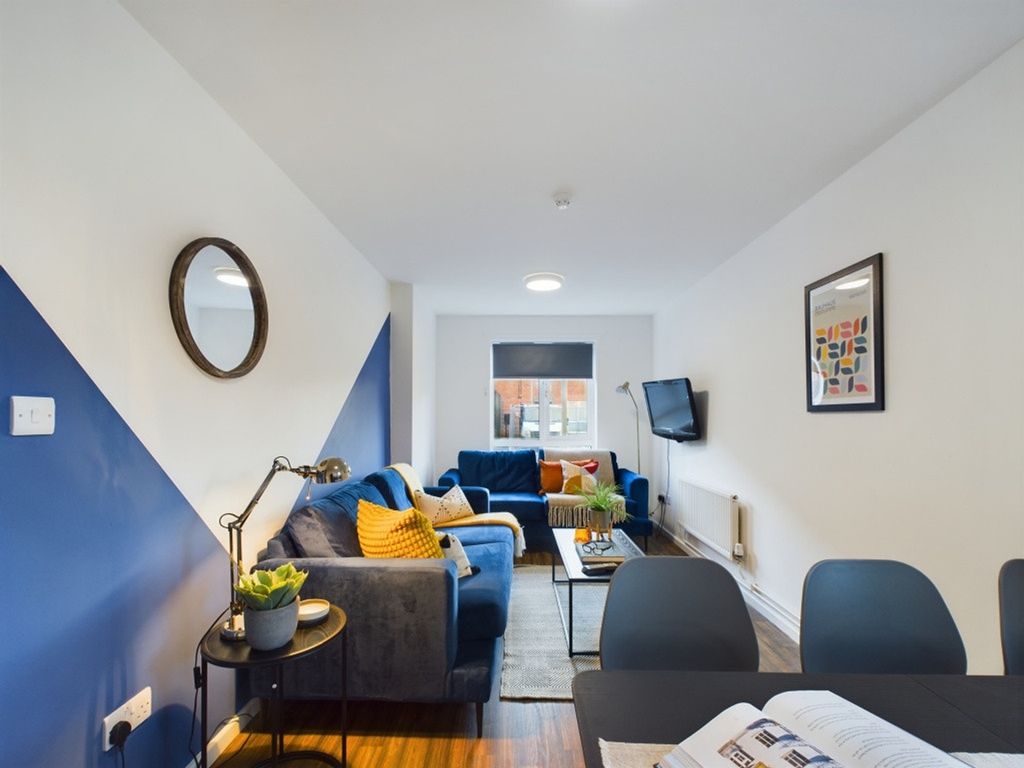 Property photo 1 of 17 A Spacious And Inviting Large Modern Living Room, ...