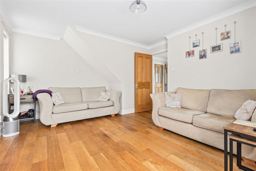 Additional image 9 of 3 bed detached house for saleWilbury Road, Letchworth Garden City SG6