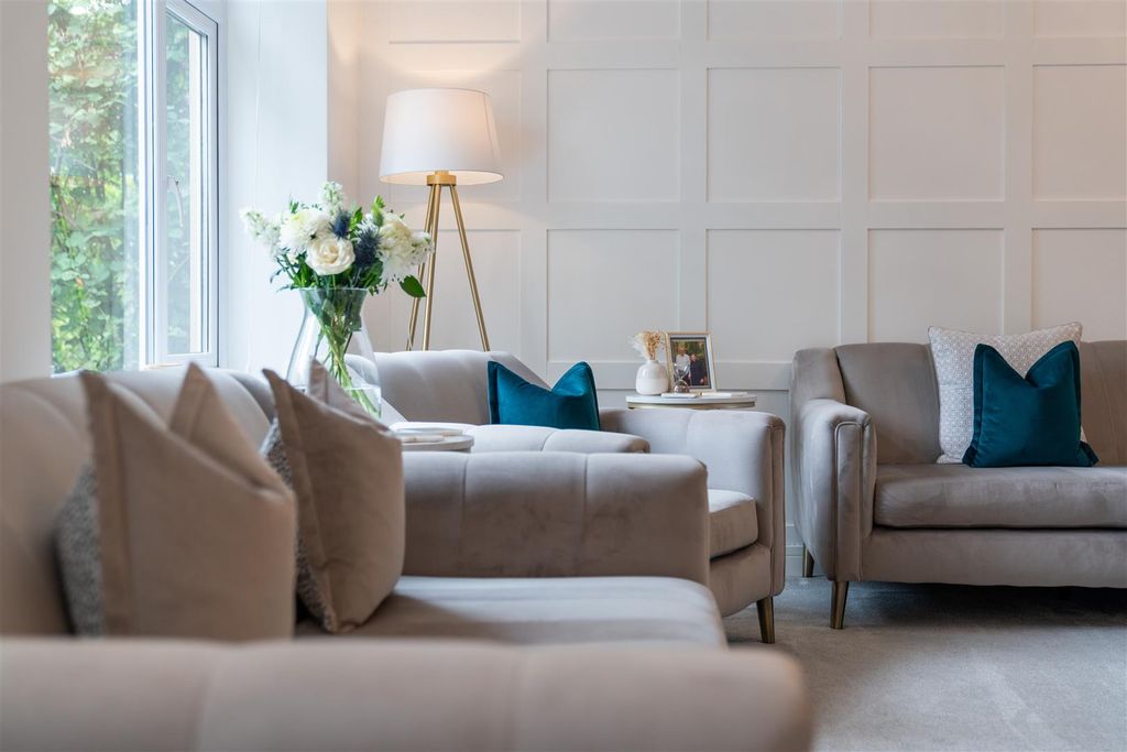 Property photo 2 of 53 Living Room-6.Jpg