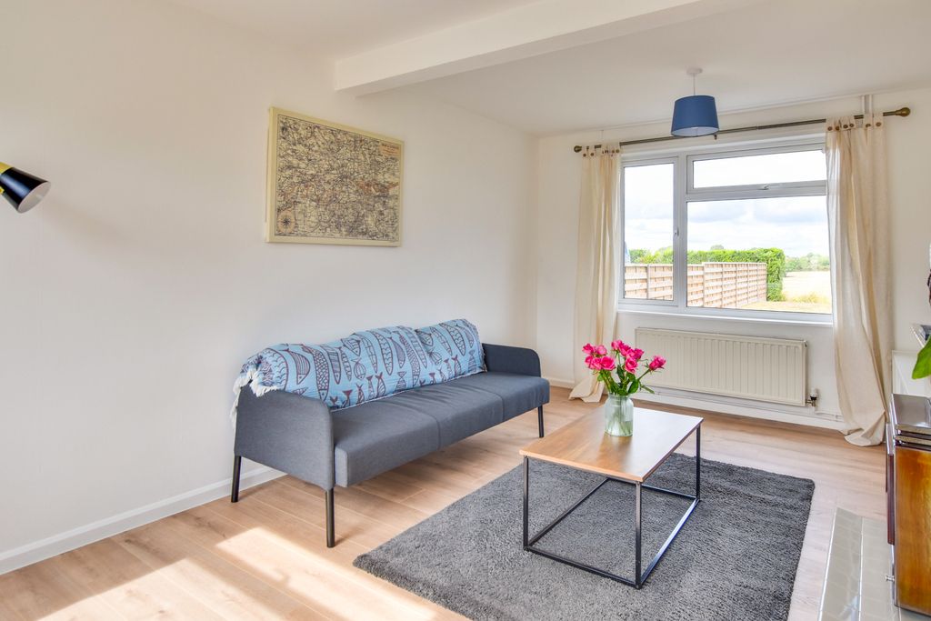 Property photo 3 of 29 Dsc_0016-Dsc_0018