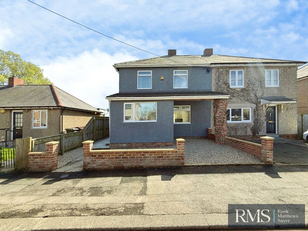 Property photo 2 of 12 Photo 7