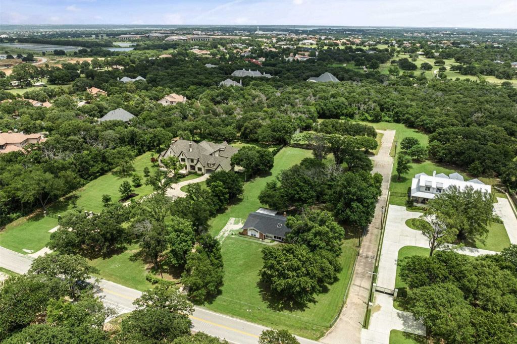 Property photo 2 of 17 <Alttext/>