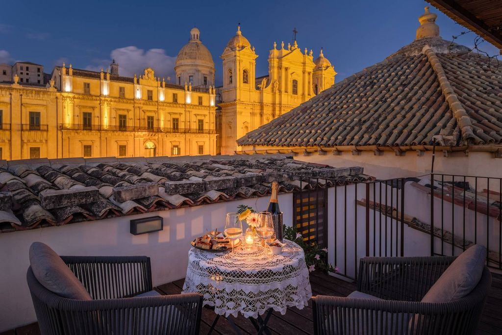 Property photo 1 of 34