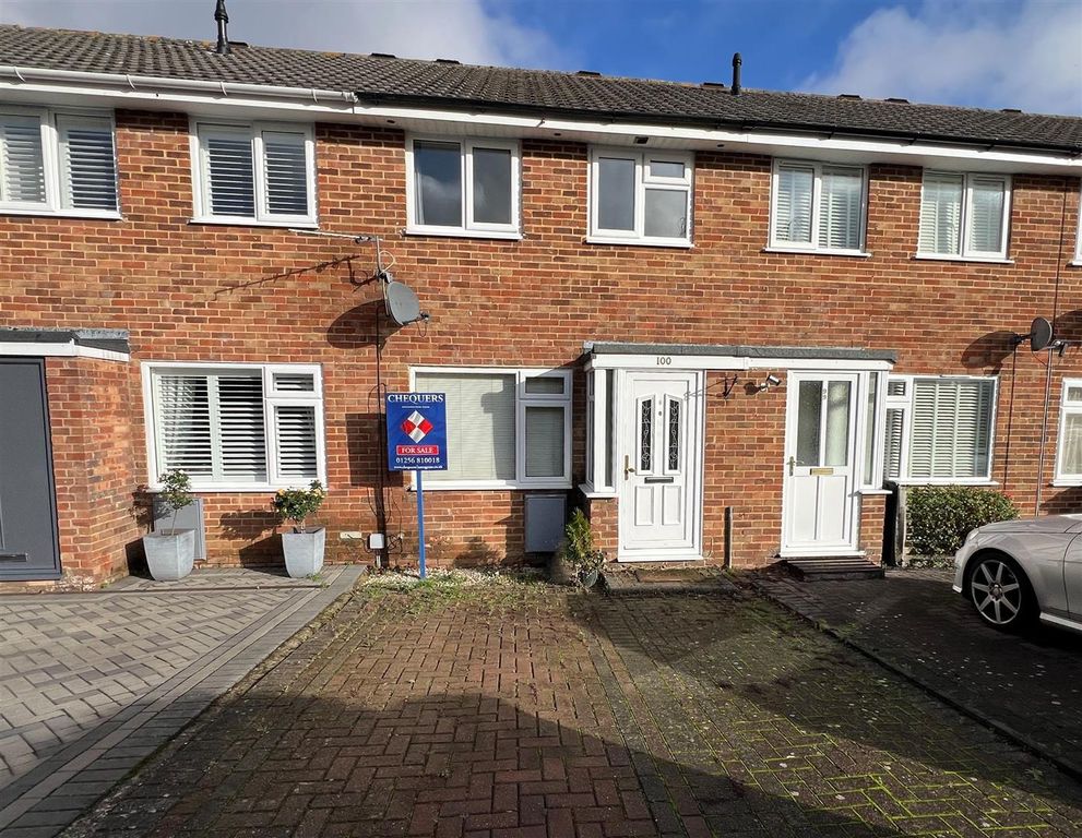 Property photo 1 of 12