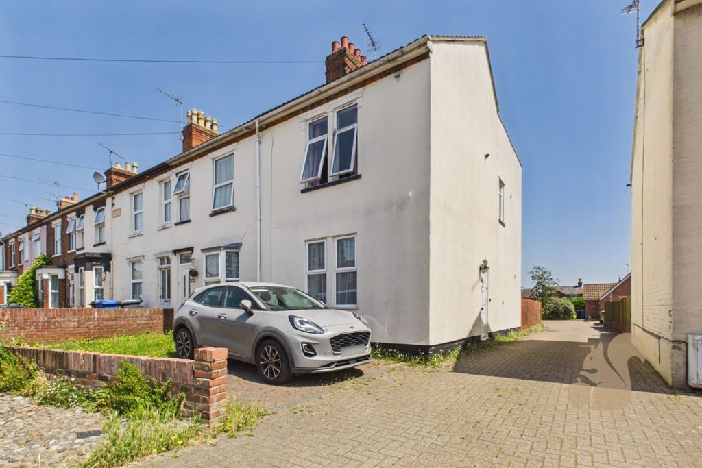 Property photo 1 of 17 Cam05565G0-Pr0085-Still024.Jpg