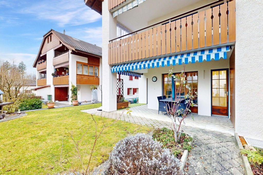 Property photo 2 of 12