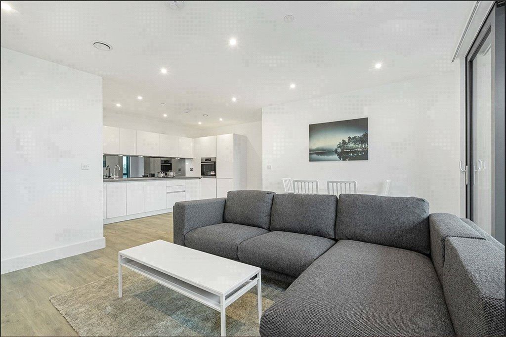 Property photo 2 of 15 Living Room