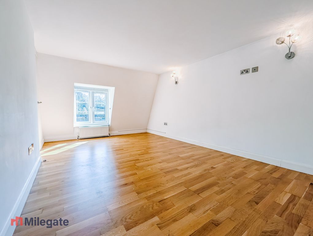 Property photo 1 of 8 Photo 1