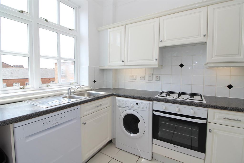 Property photo 3 of 13 Img_8976.Jpg