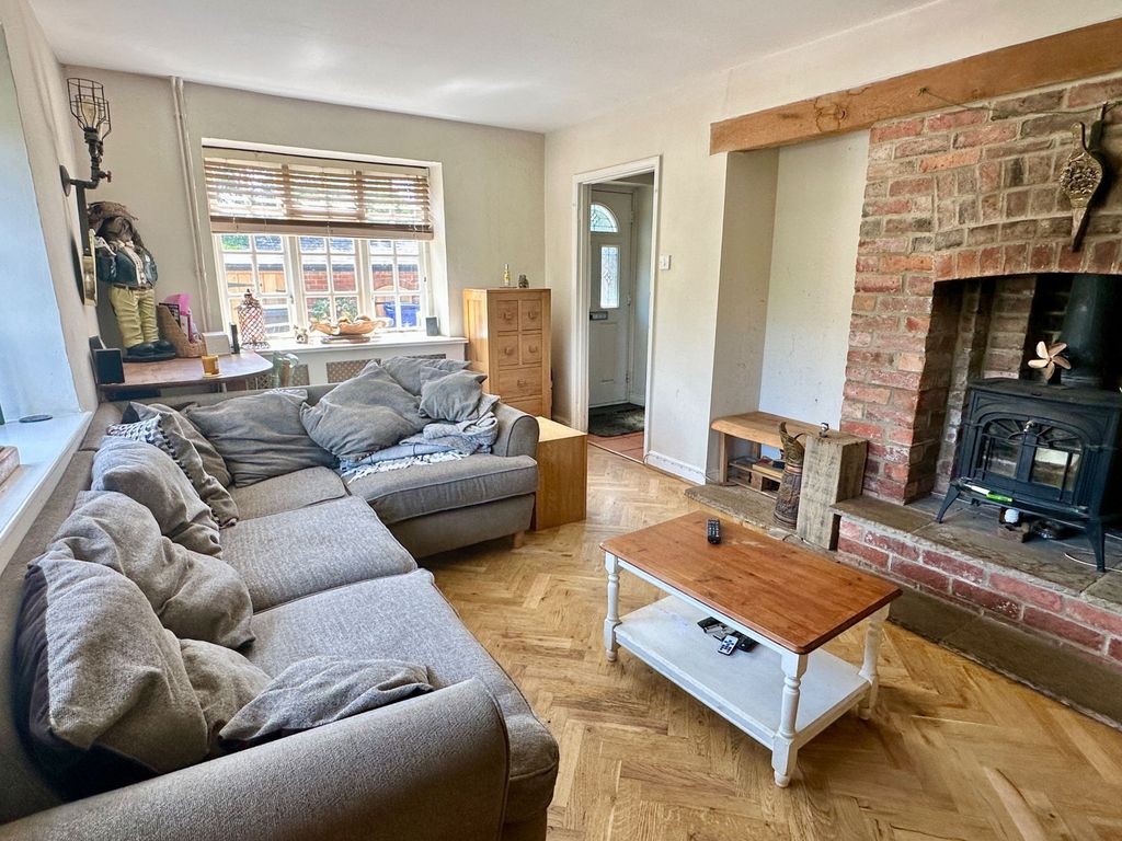 Property photo 3 of 18