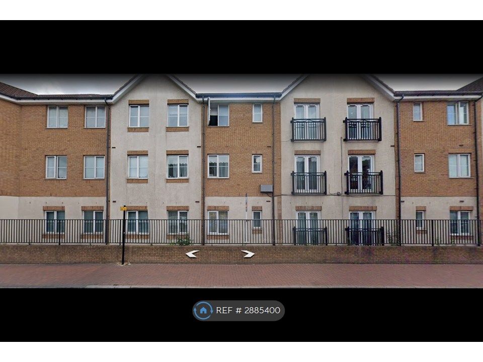 Property photo 2 of 12