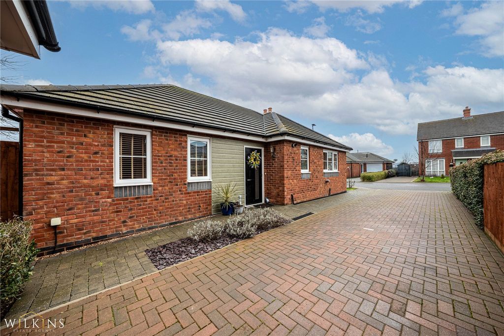 Property photo 2 of 34 Picture No. 65