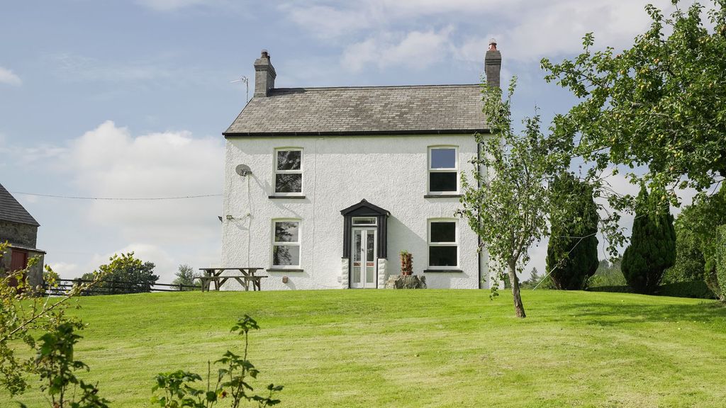 Property photo 1 of 57