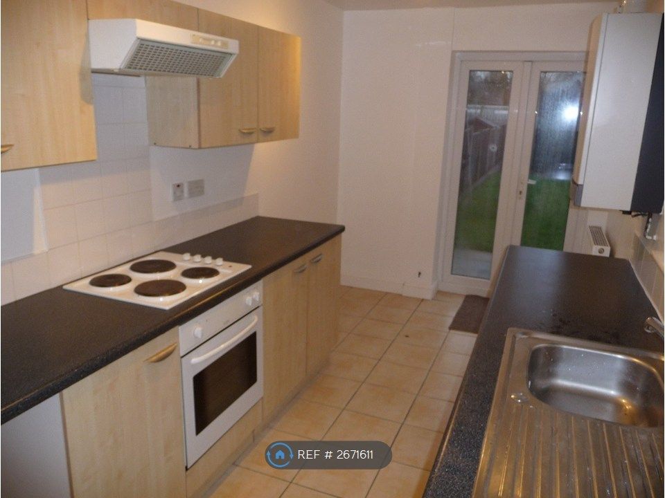 Property photo 2 of 11