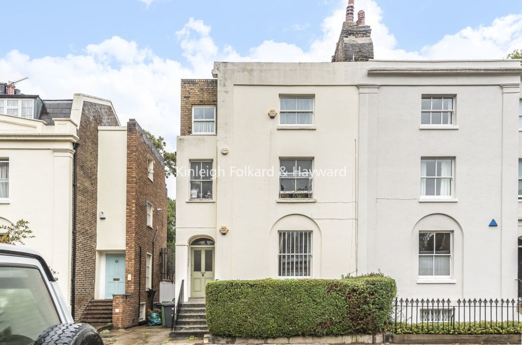 Property photo 1 of 6 37E2F933-B62E-4d46-9