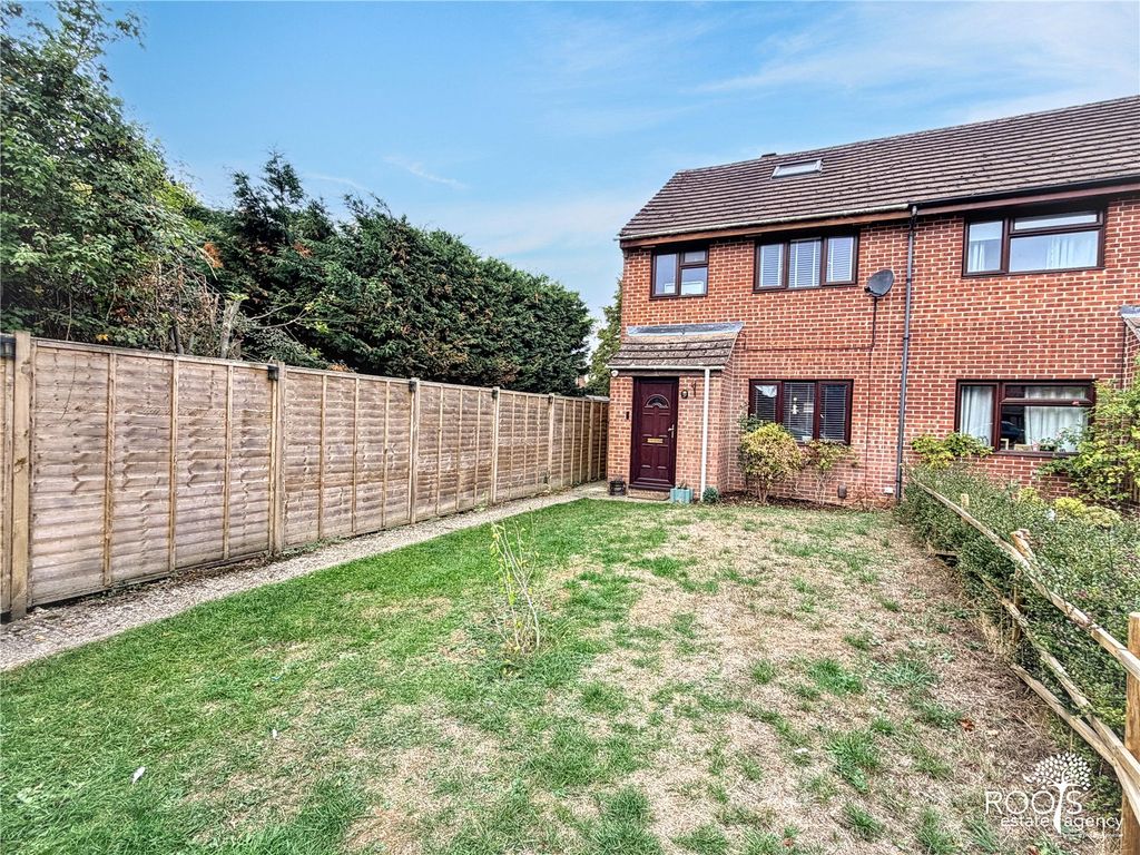 Property photo 1 of 11 Picture No. 12