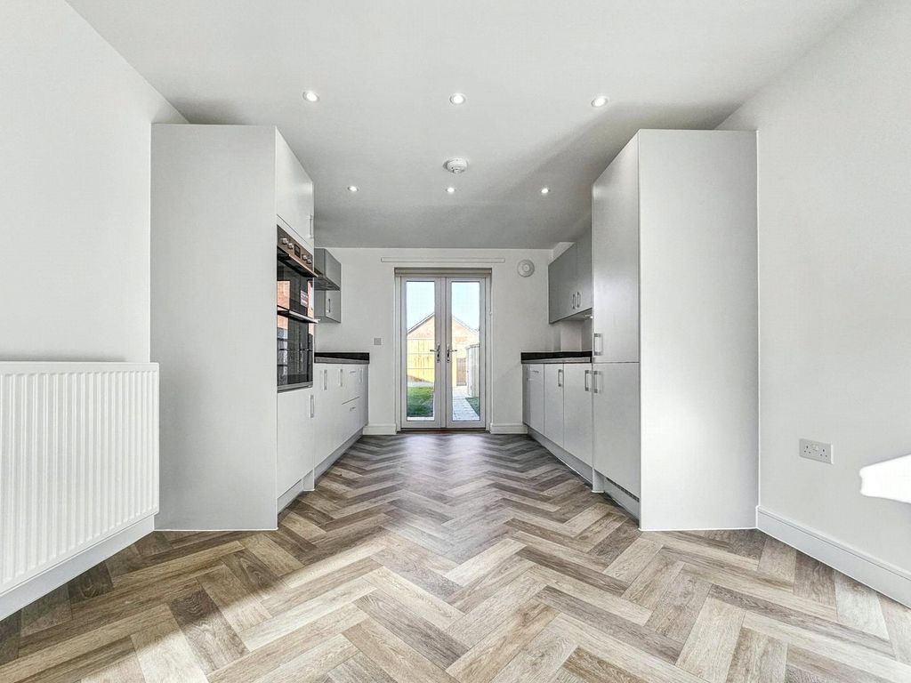 Property photo 3 of 11 Picture No. 08