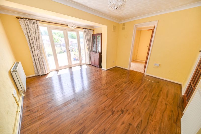 Property photo 2 of 16 Photo 6