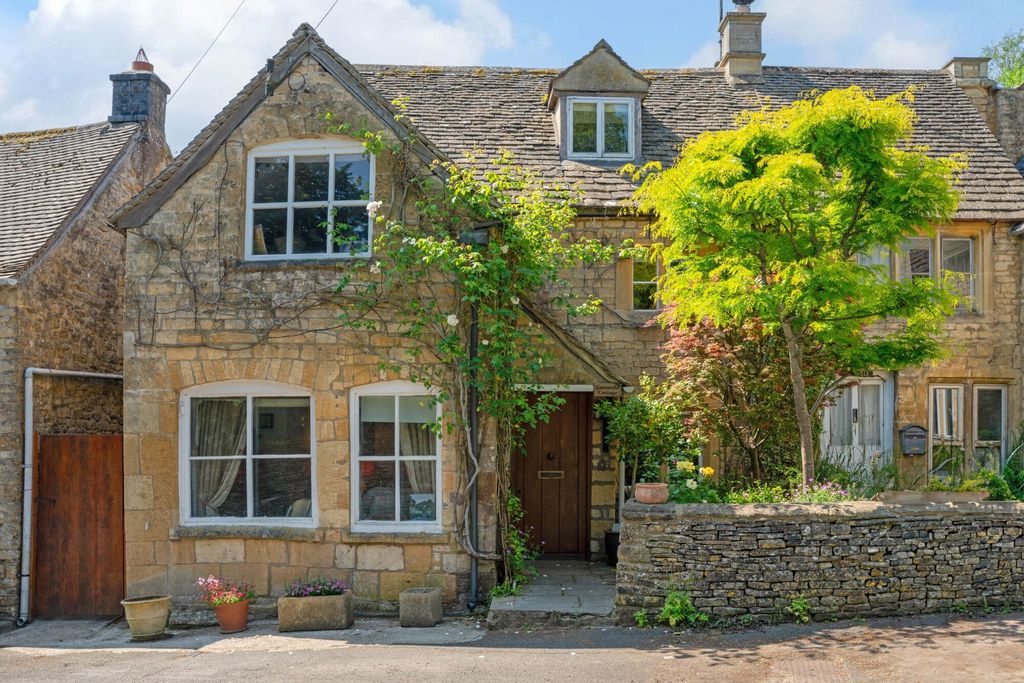 Property photo 1 of 19