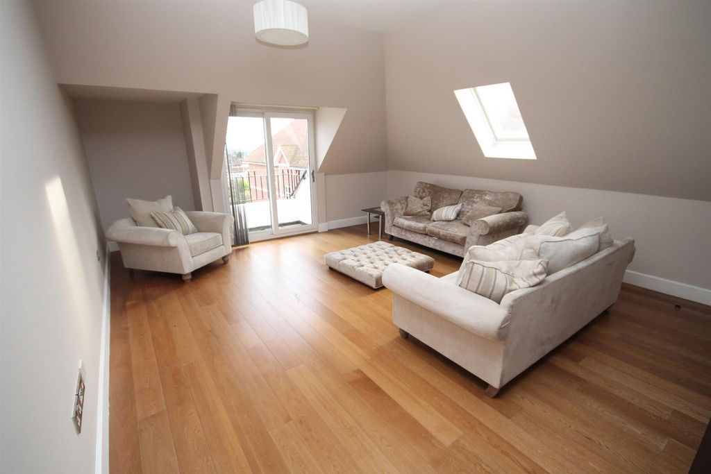 Property photo 2 of 13 Img_1767.Jpg