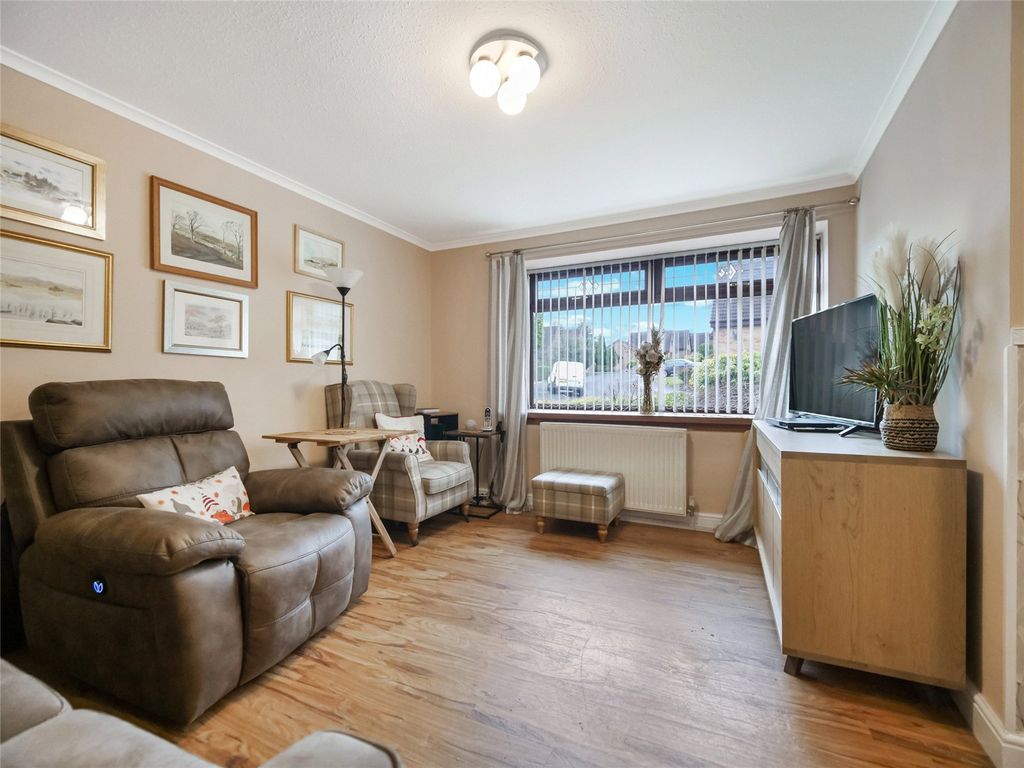 Property photo 3 of 21 Picture No. 03