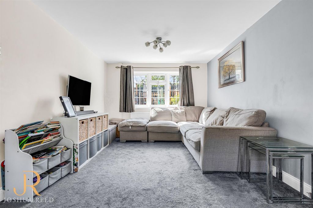 Property photo 3 of 19 Internal-14.Jpg