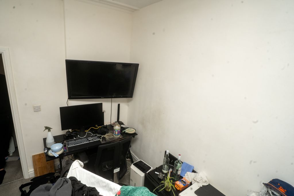 Additional image 15 of 2 bed flat for saleCatherine Street, Chester CH1