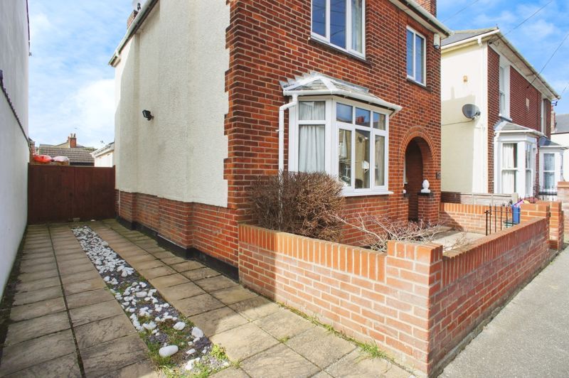 Property photo 1 of 13 Photo 1