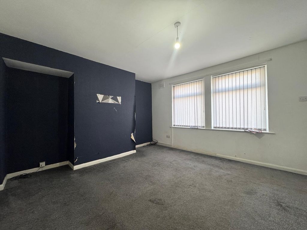 Property photo 2 of 7 Picture No. 02