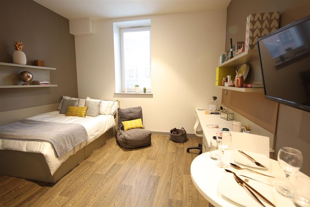 Property photo 1 of 5 Internal.Jpg