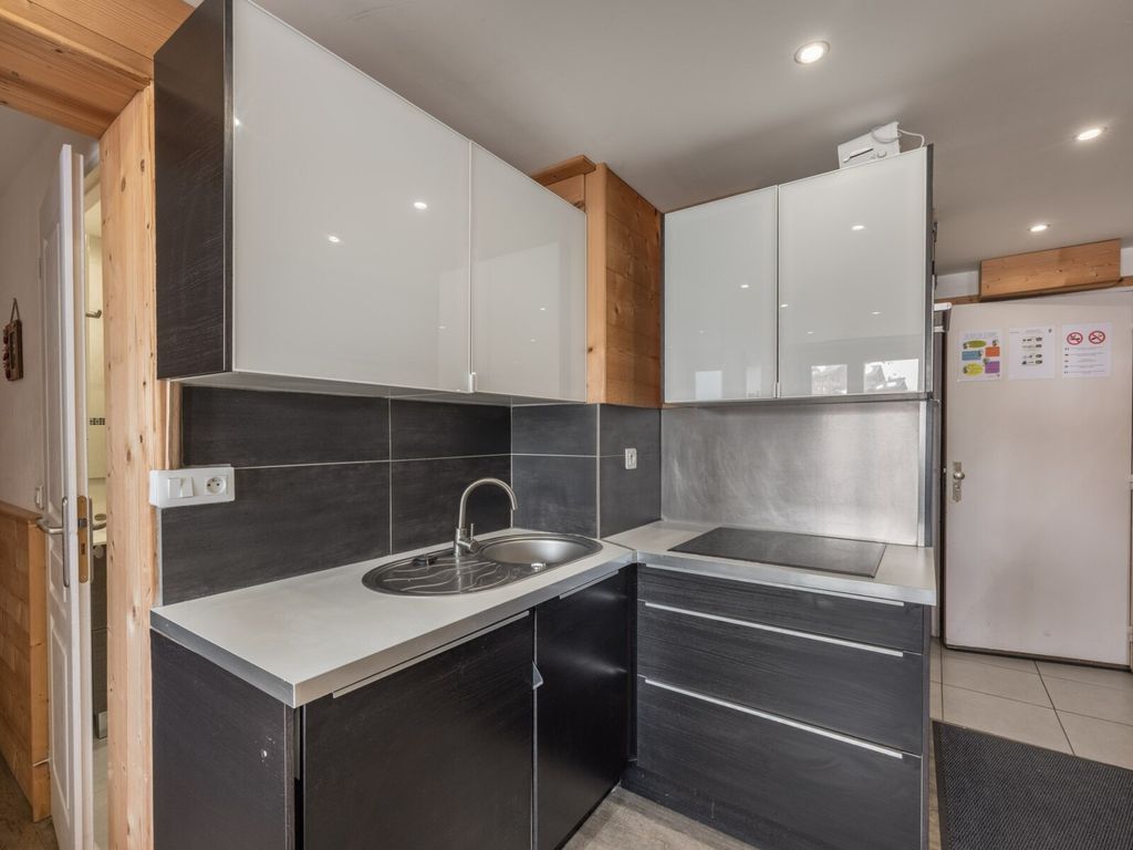 Property photo 3 of 16 The Apartment For Sa