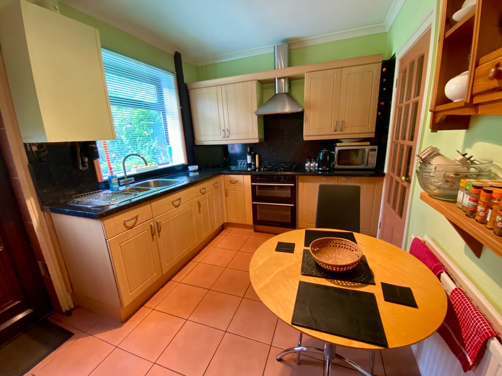 Property photo 3 of 23 Kitchen Diner