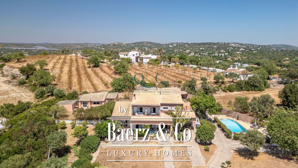 Property photo 1 of 35