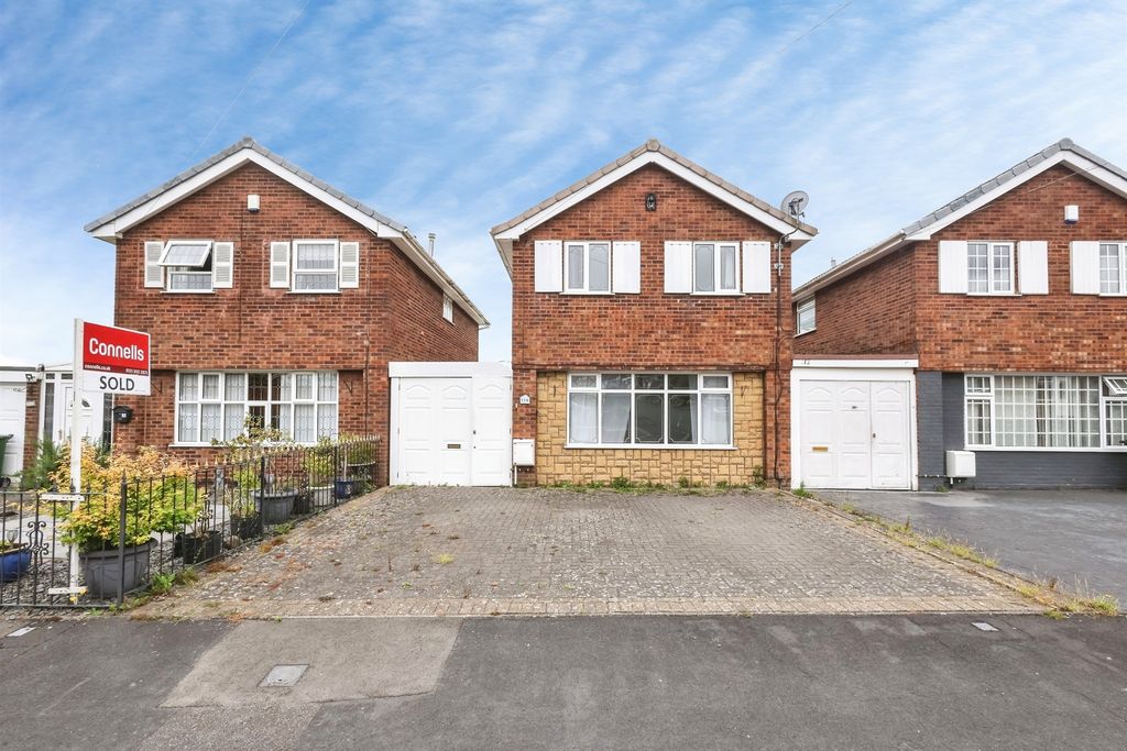 Property photo 1 of 18