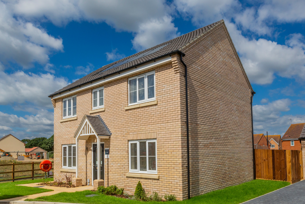 Property photo 2 of 24