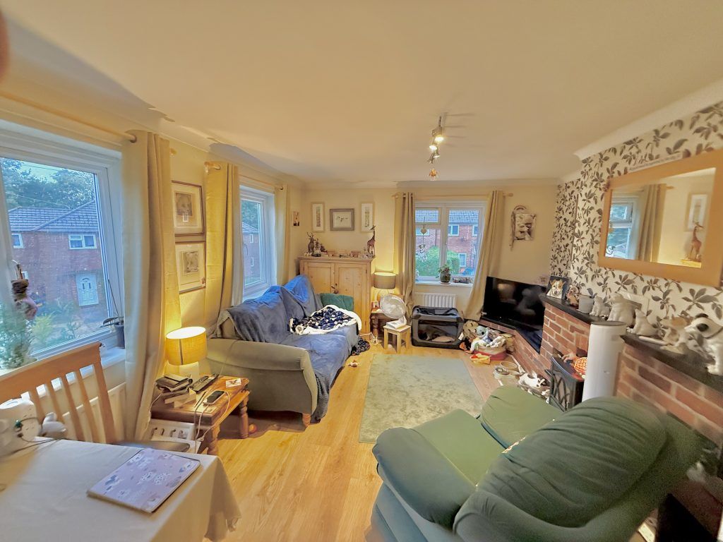 Property photo 2 of 4