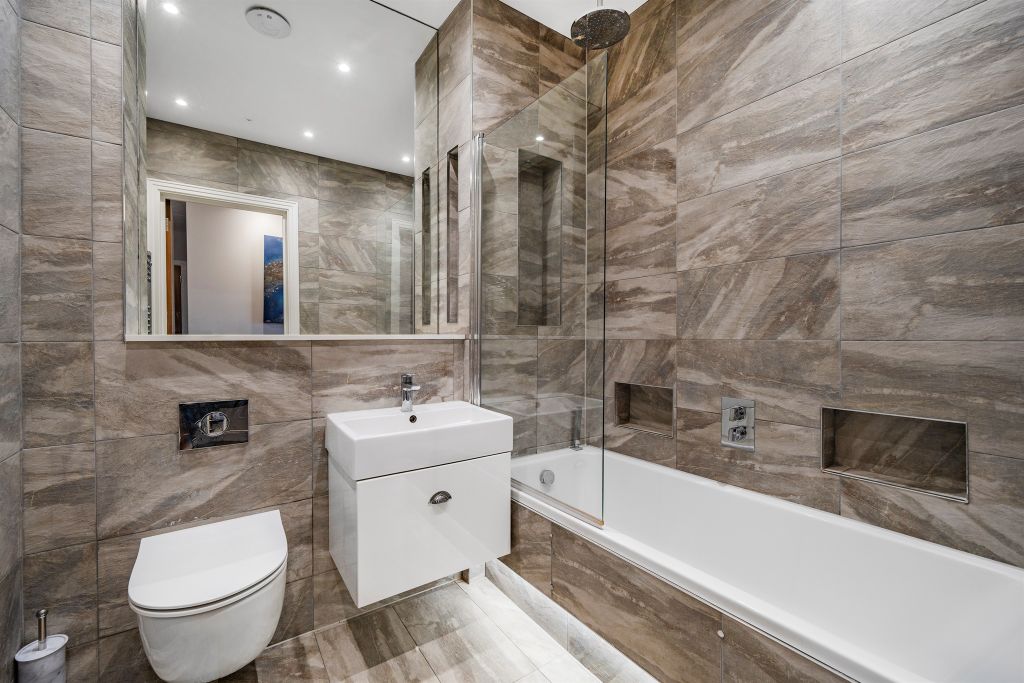 Property photo 3 of 12 Image