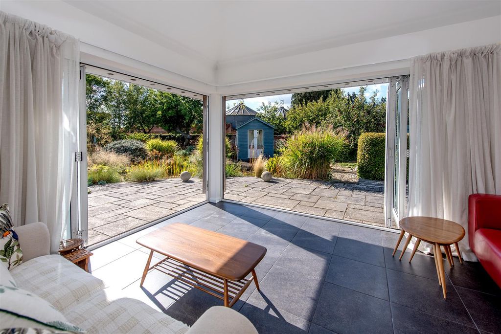 Property photo 2 of 33 Image16.Jpg