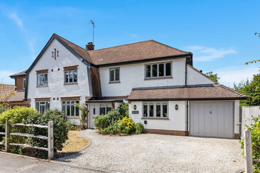 Property photo 1 of 30