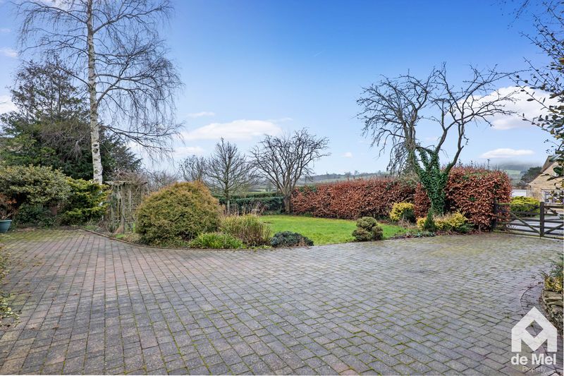 Property photo 3 of 18 Photo 20