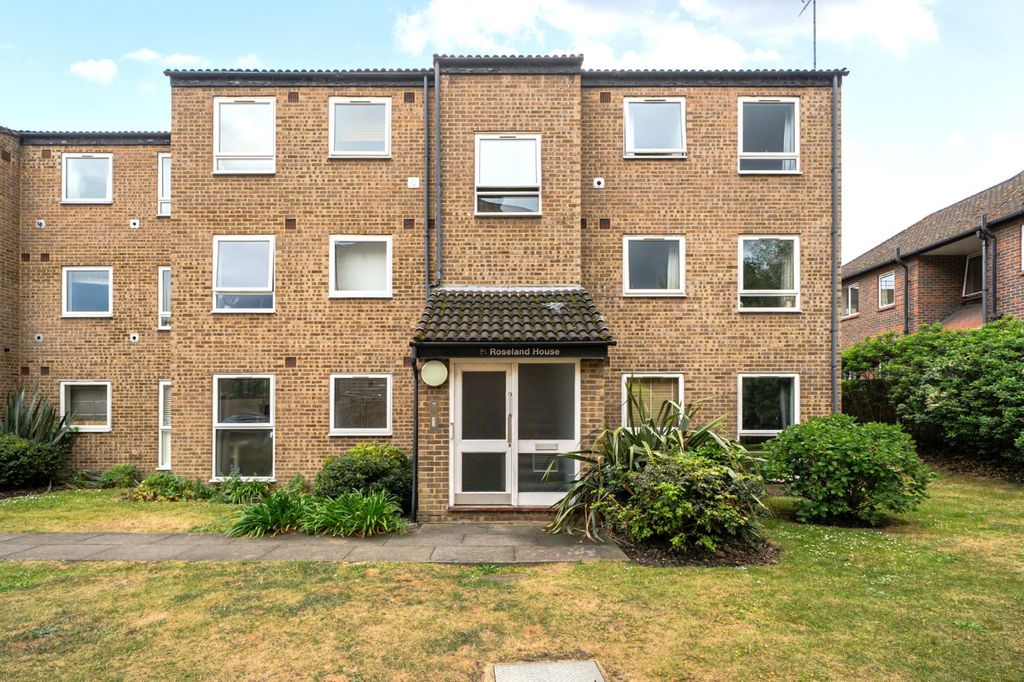 Property photo 1 of 11 Picture No. 23